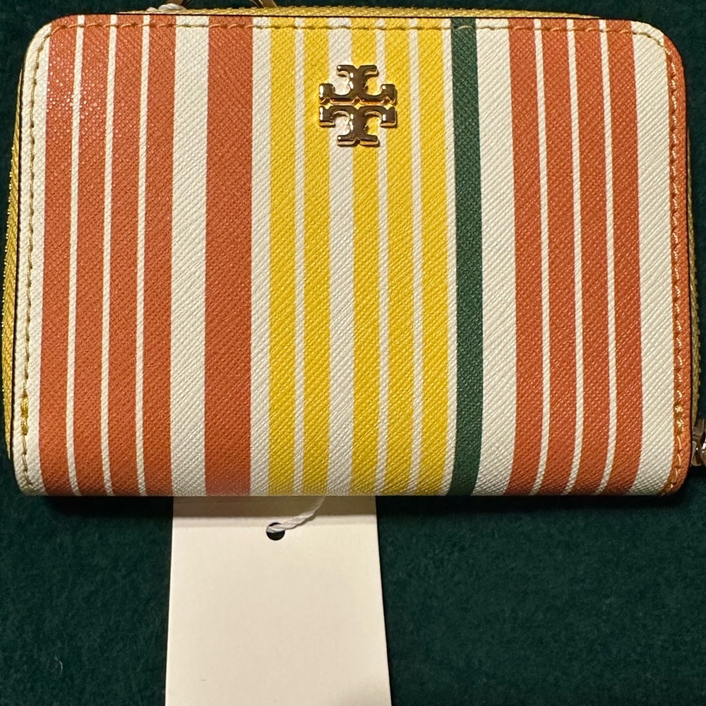 NWT Tory Burch Sunrise Stripe zip around card case